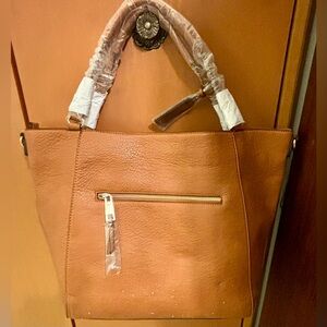 $25 Sole Society Tan Handbag (never been worn)